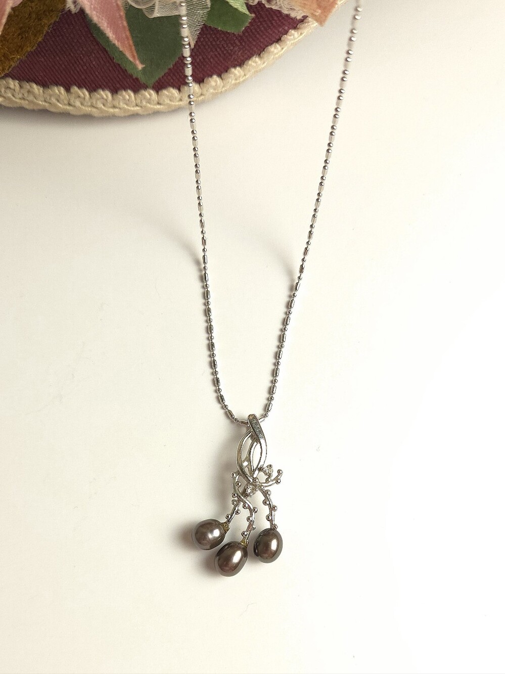 18K White Gold Plated Genuine Brown Pearl & Crystal Pendant Necklace Marked 750 - Picture 9 of 12